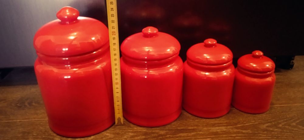 Набор банок для сыпучих. Новый.