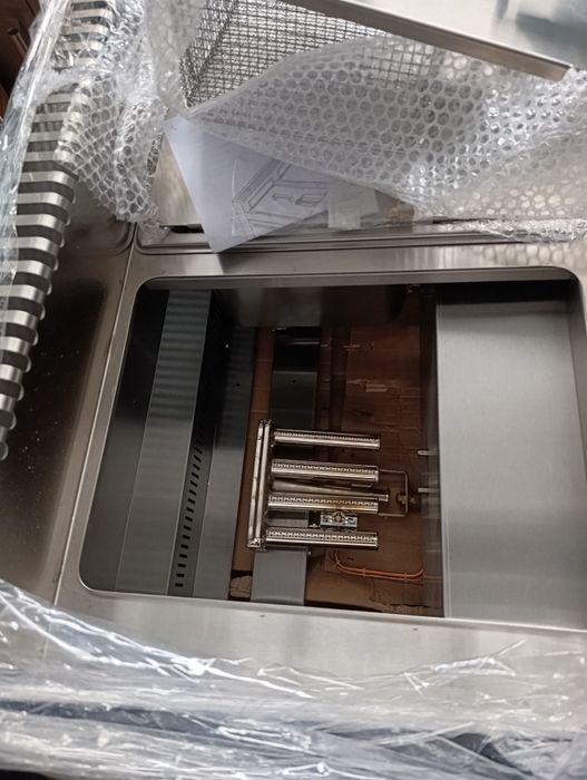 Професионален газов фритюрник