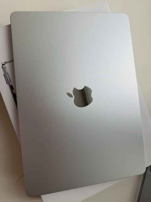 MacBook Air 13,6 M3 2024 г
