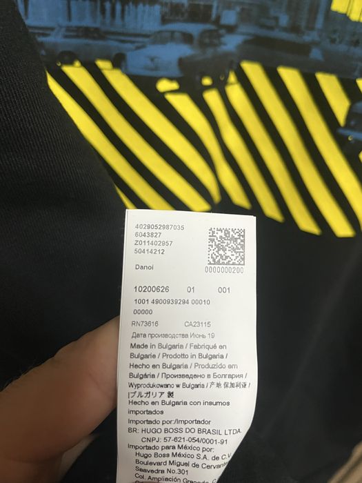 HUGO Berlin  Hugo Boss :  размер М Оригинал