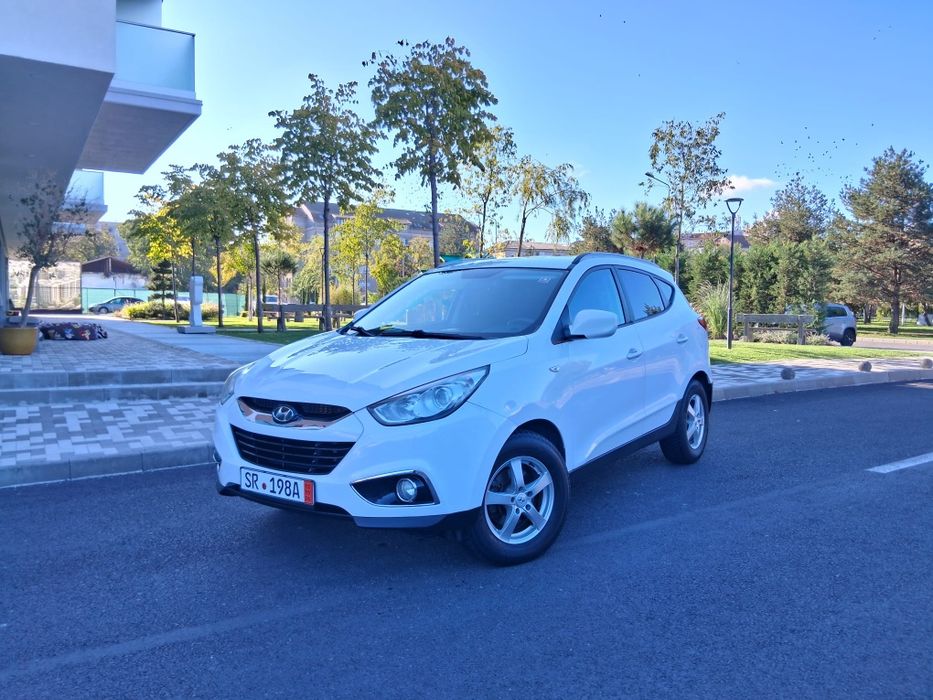 HYUNDAI ix35 2013 — imagine 2
