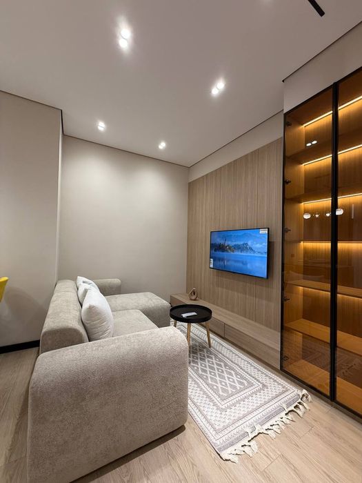 Дизайнерская 2х ком в элитной новостройке ЖК Oz'Маhal 51 кв.м