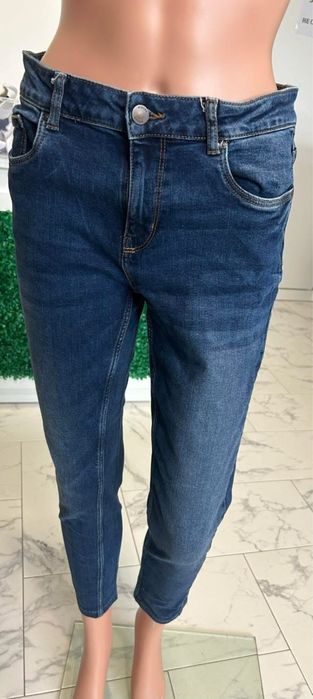 Дрехи втора употреба