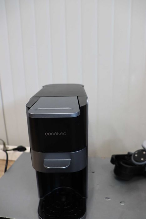 Кафе машина 4в1,4 вида капсули, Cecotec FreeStyle Compact, 1350W,20Bar