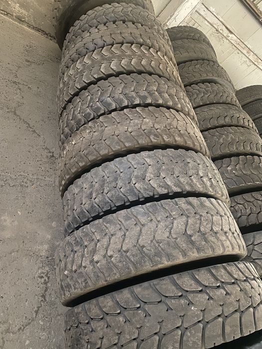 Vand anvelope cariera 315/80/22,5 stoc 50 buc stare buna!