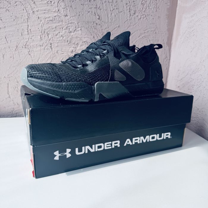 Продам коссовки Under Armor TriBase Reign 4 Pro