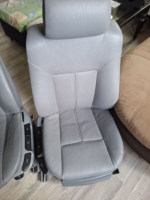 Предни седалки за BMW E39