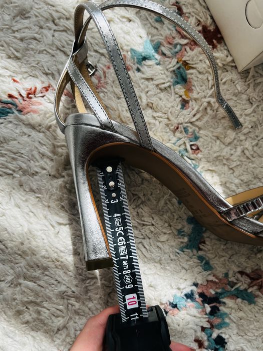 Sandale argintii din piele naturala Cloud 9, marimea 39