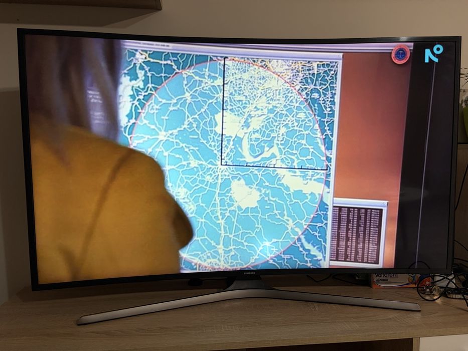 Телевизор Smart LED Samsung 49KU6172, Извит, 49" (123 см), 4K Ultra HD