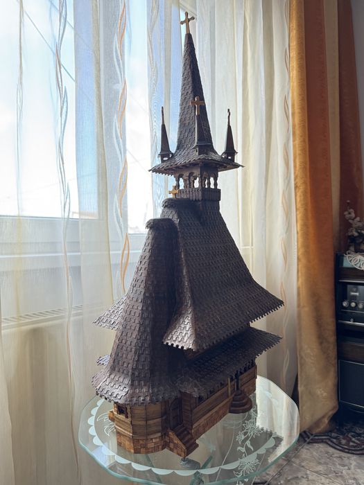 Biserica Sfantul Mina , lucrata manual , miniatura, macheta lemn
