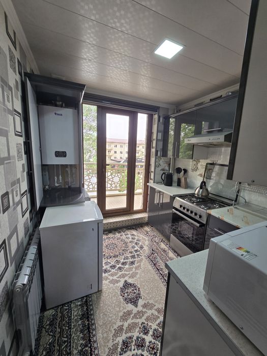 Аренда 2 хона 3 этаж Гагарин дошкольное в доль дороги