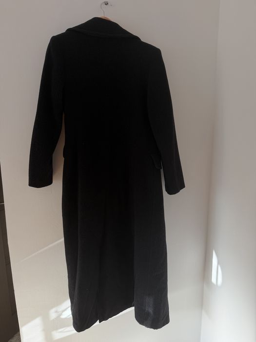 Palton lung din lână negru  – stil clasic cu șliț la spate
