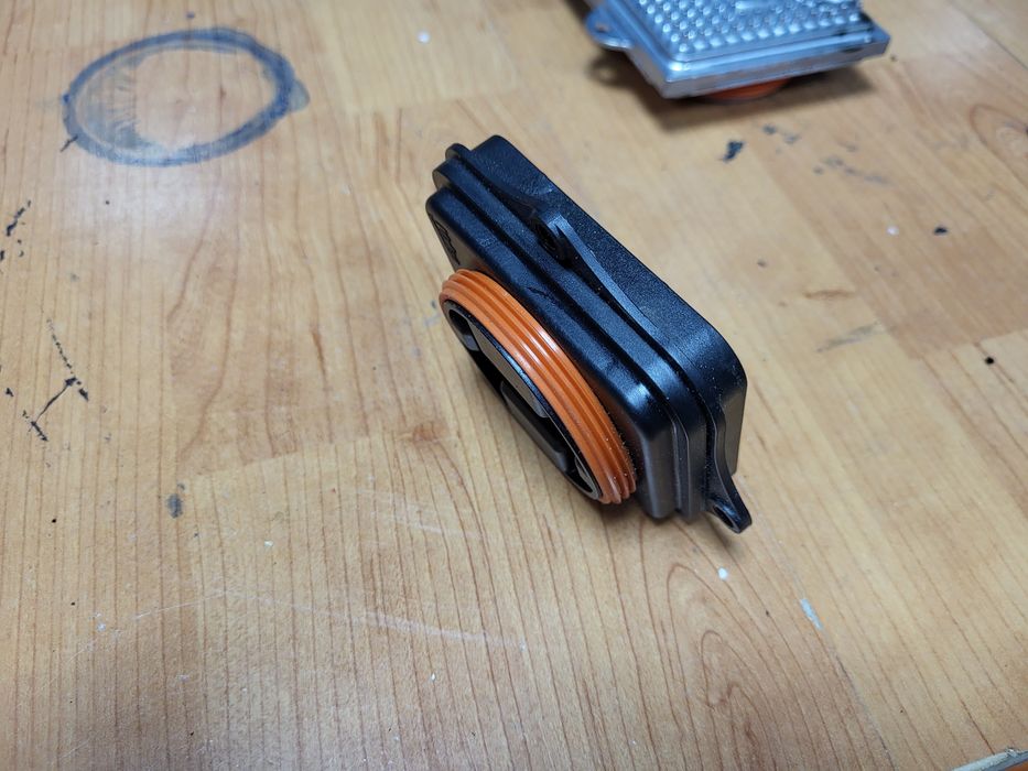 Баласт модул Jeep Grand Cherokee WK2 чероки ballast modul zapalka