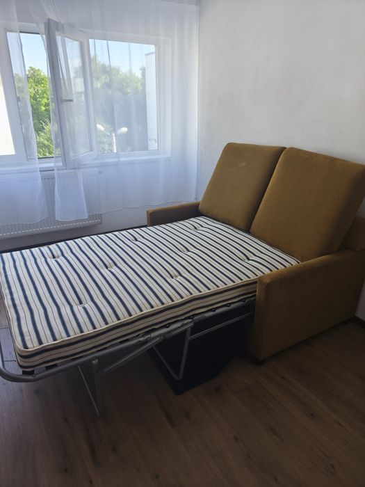 Garsonieră de închiriat