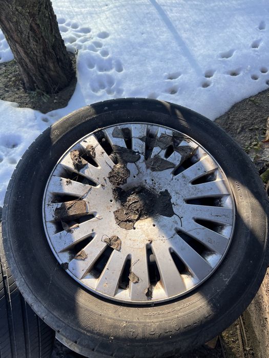 Cauciucuri Continental 215/55/16 cu jante tabla vw