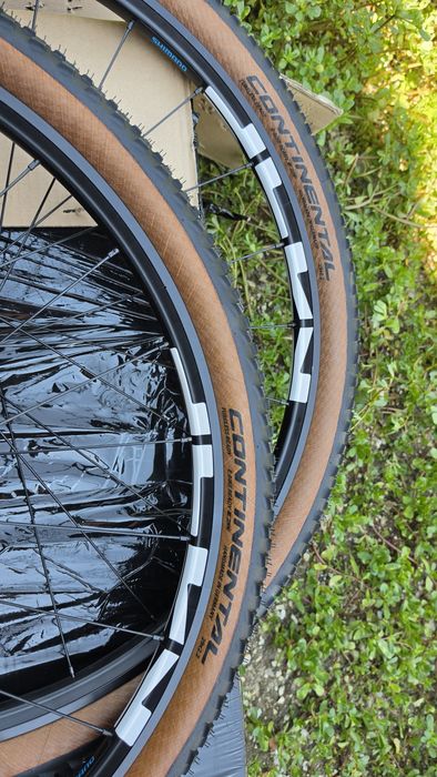 Set de roti Shimano Mt500 29" cu 24C noi cu anvelope noi