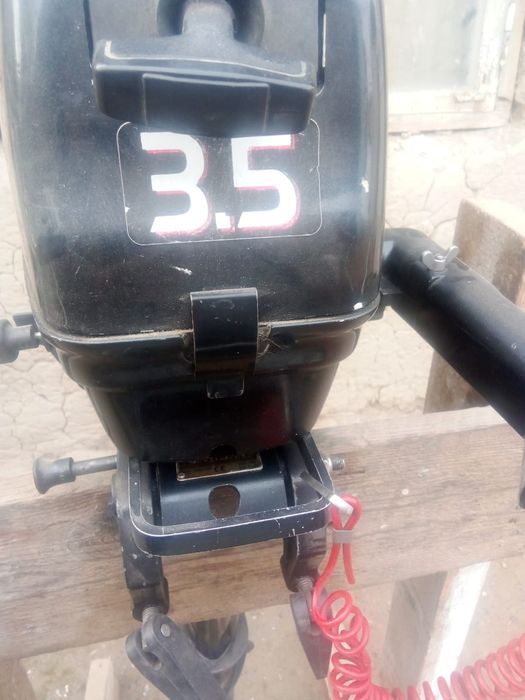 Продам мотор на лодку