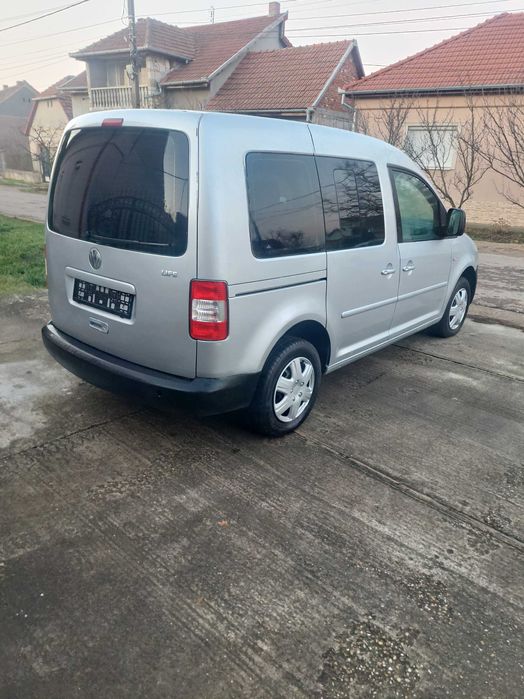 Volskwagen caddy,1.4 benzina,an 2009