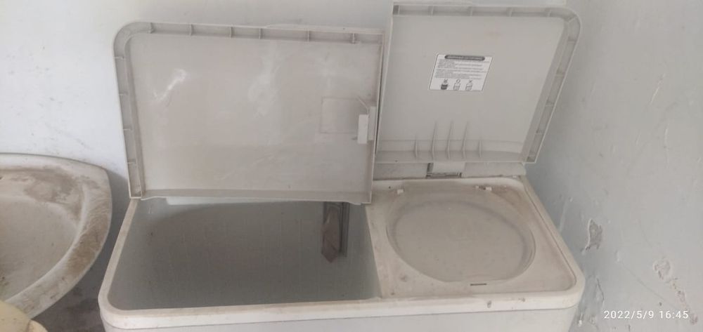 Полуавтомат стиральная машина сатылады