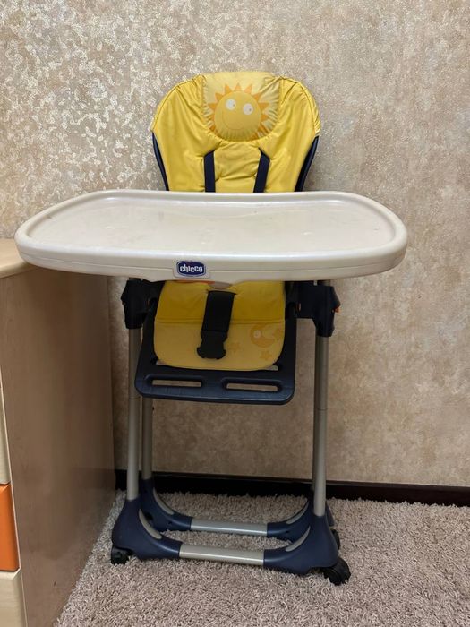 Регулируемый детский стульчик для кормления