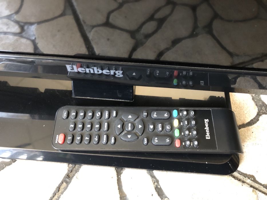 Продается телевизор Elenberg