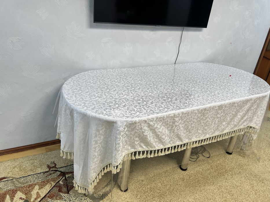 Стол два метра на метр