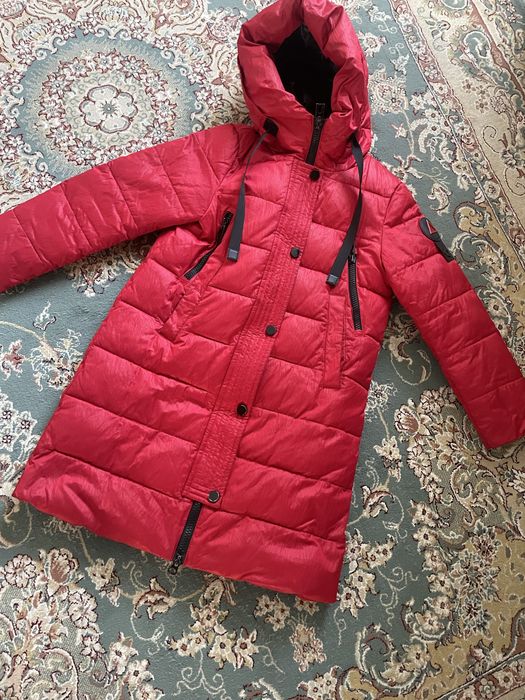 Куртка зимняя для двеочки