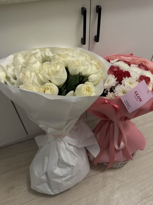 Цветы свежие,белые роза,гортензе