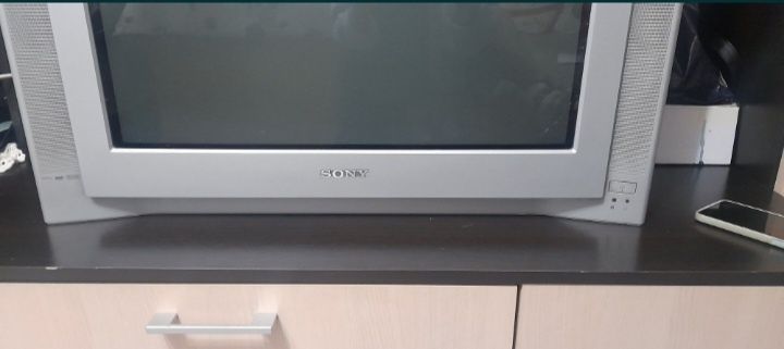 Отдам телевизор Sony