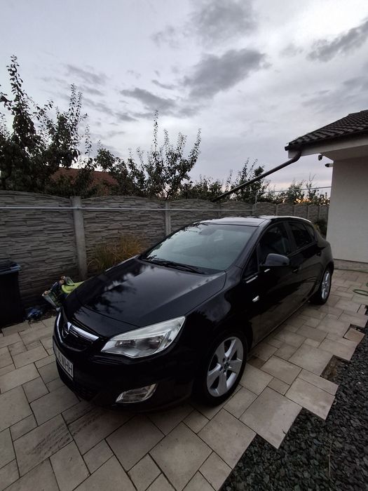 OPEL Astra 2010 — imagine 3