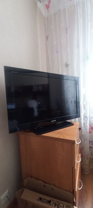 Продам телевизор SONY