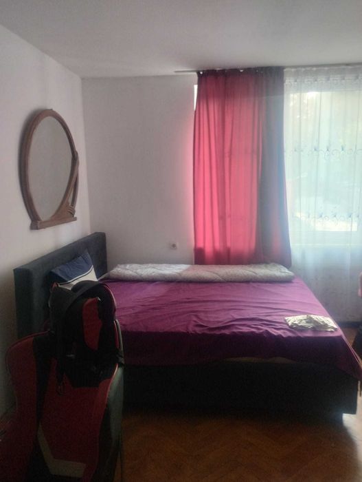 Casa 2 camere+living cu bucatarie in zona centrala