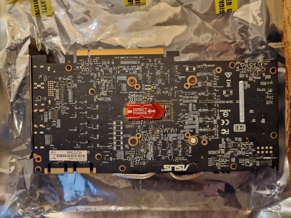 Видеокарта RTX Asus gaming  1070 8 gb