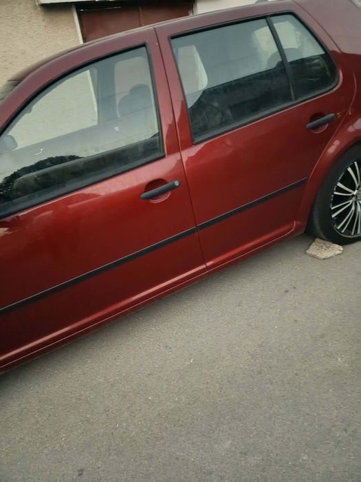Продавам VW Golf 4