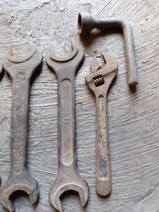 Рожковые спец ключи