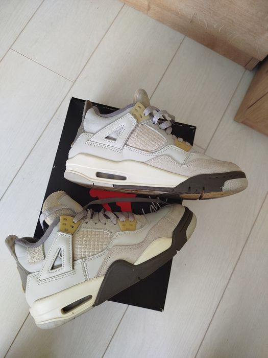Nike Air Jordan retro 4 photon dust 37.5