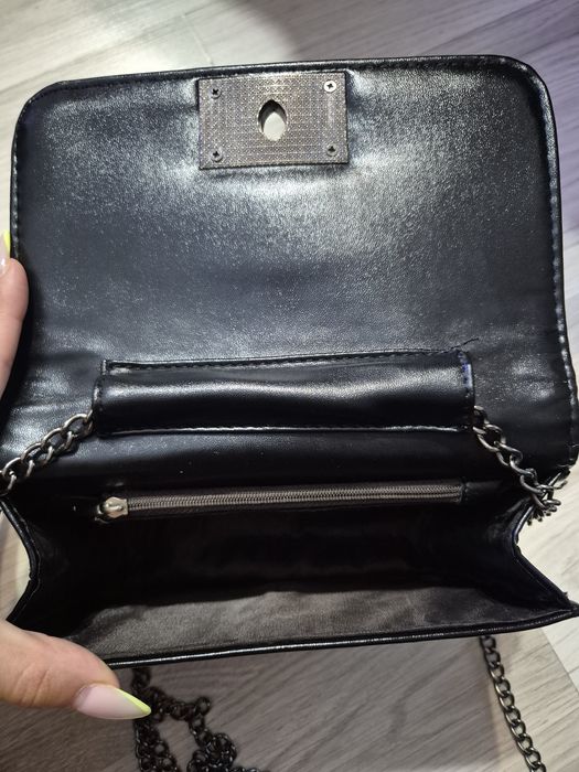 Елегантна дамска чанта