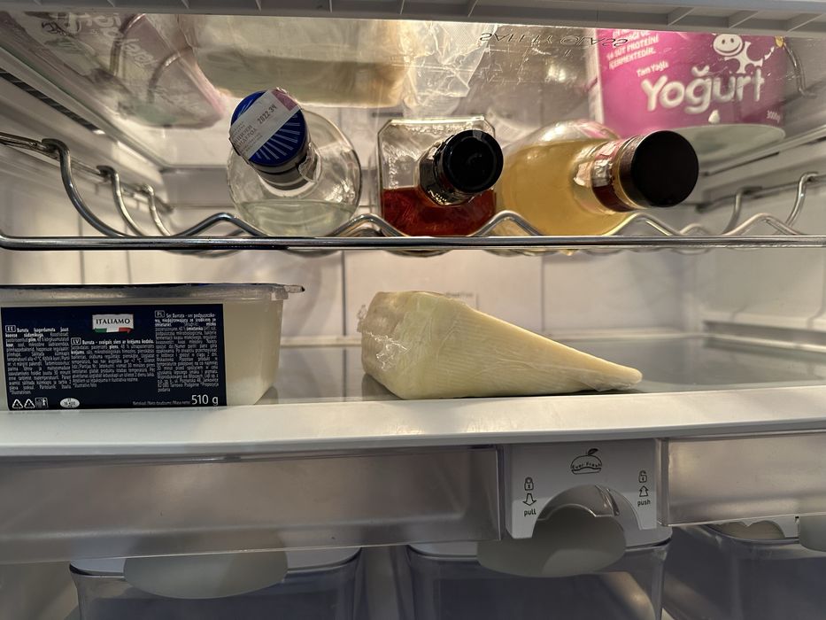 Хладилник ARISTON Hotpoint