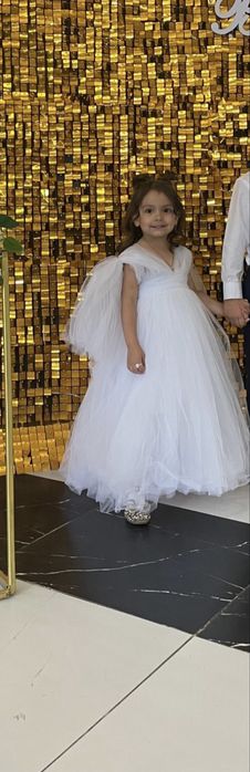 Продам детское платье