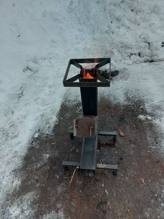 Sobă rachetă de vânzare