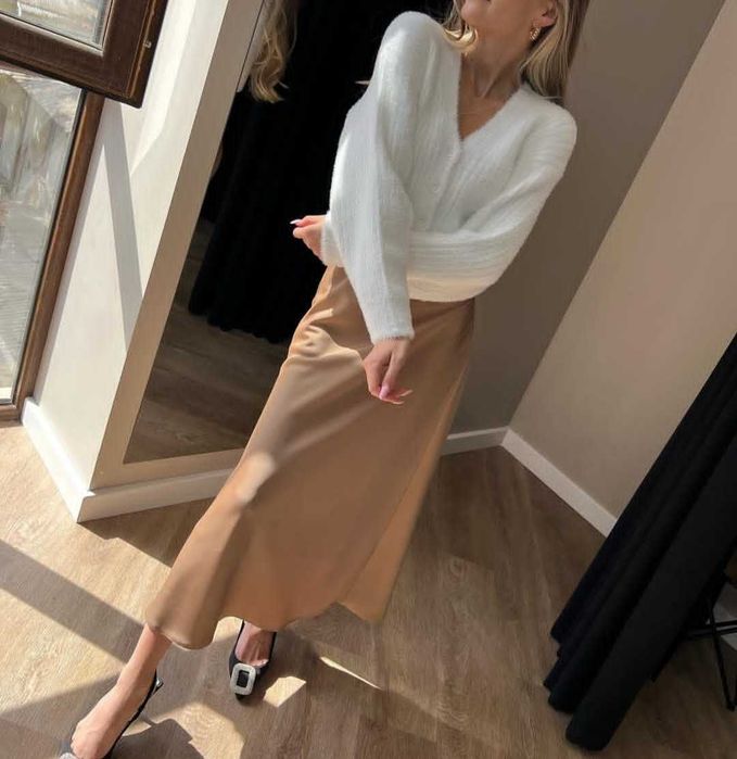 Белый пушистый кардиган