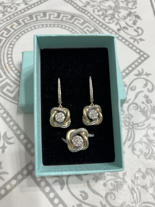 Золотой набор с брилиантами