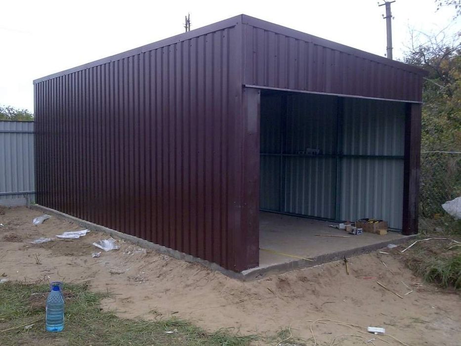 Vand garaje din panouri sandwich 6x7m