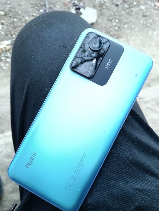 Vând  oppo A80 5G SI UN REDMI NOTE 12 S