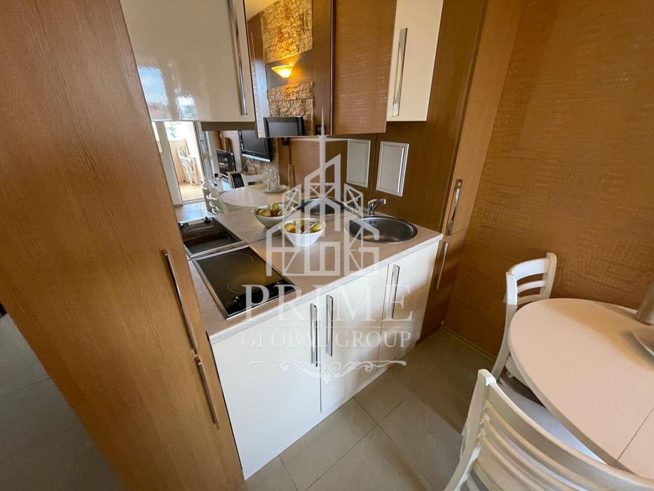 Продава се Двустаен апартамент в к.к. Слънчев бряг - 51 кв.м за 1491 €/кв.м - Снимка #4