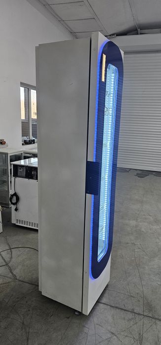 Слим Хладилна Витрина 200х47х47