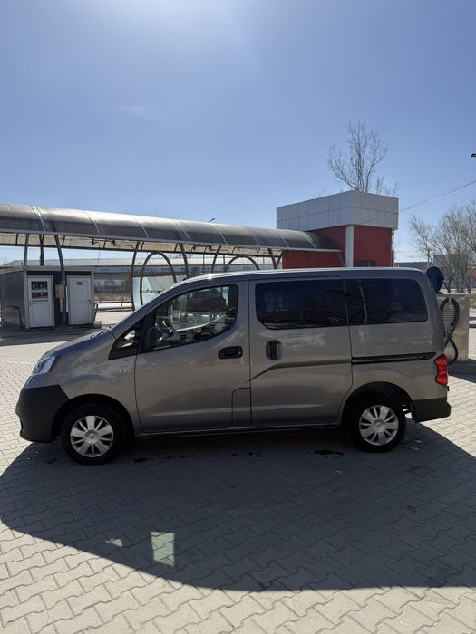 Nissan Nv200 7 locuri 1.5 DCI 2011