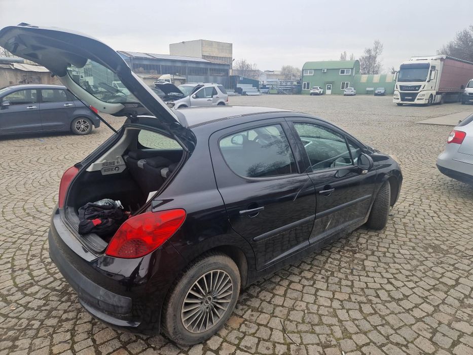 Пежо  207 газ бензин
