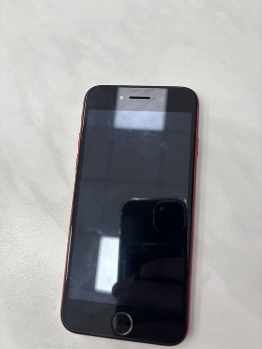 Iphone se 128g red product
