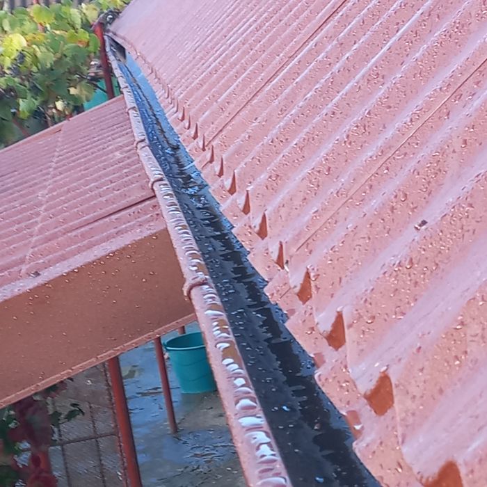 Reparații acoperise jgheab burlan  hidroizolatie  cu membrana bitumino